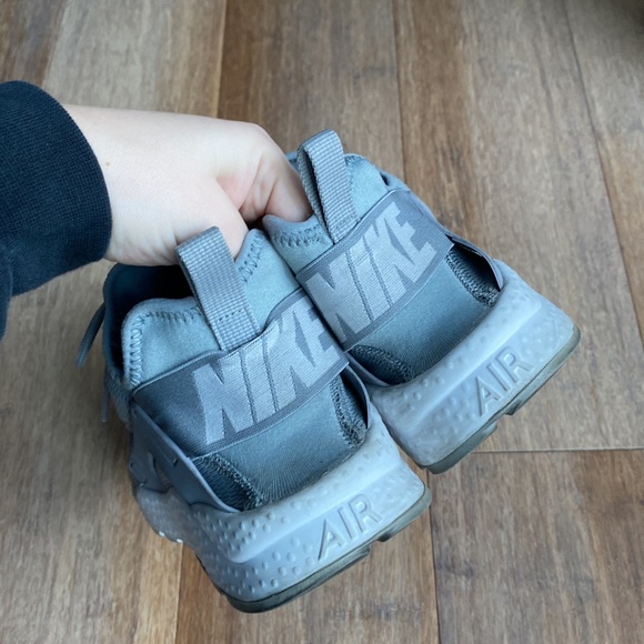 nike air huarache grey - Picture 5 of 6